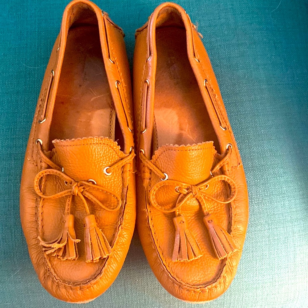 GUC Coach tassel driving loafers